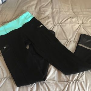 Lululemon Crop 3/4 Pants